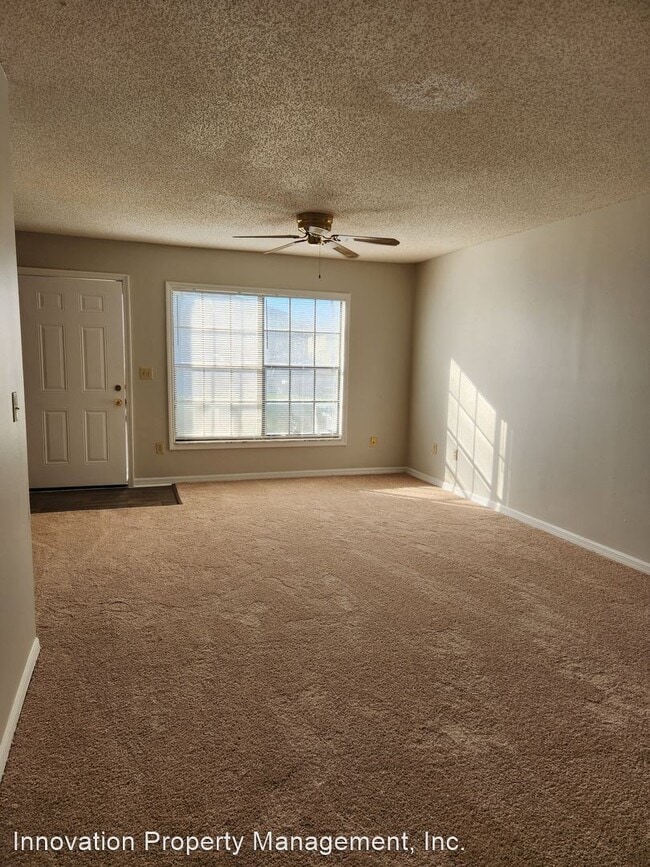 Building Photo - 2 br, 2.5 bath House - 3271 Forest Oaks Ct...