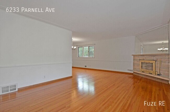 Building Photo - 6233 Parnell Ave