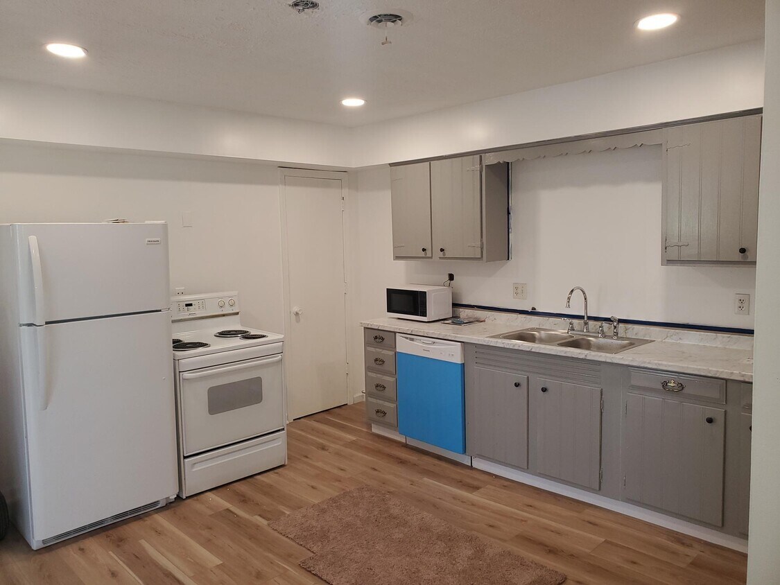 Foto del edificio - 7483 E US Hwy 36