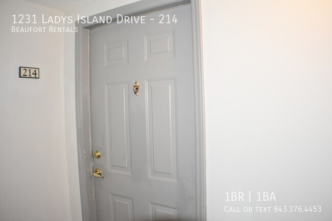 Foto del edificio - 1231 Ladys Island Dr