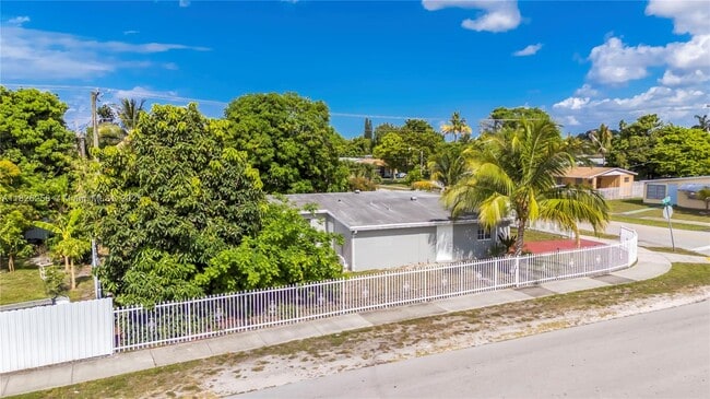 Foto del edificio - A431 NW 184th Dr
