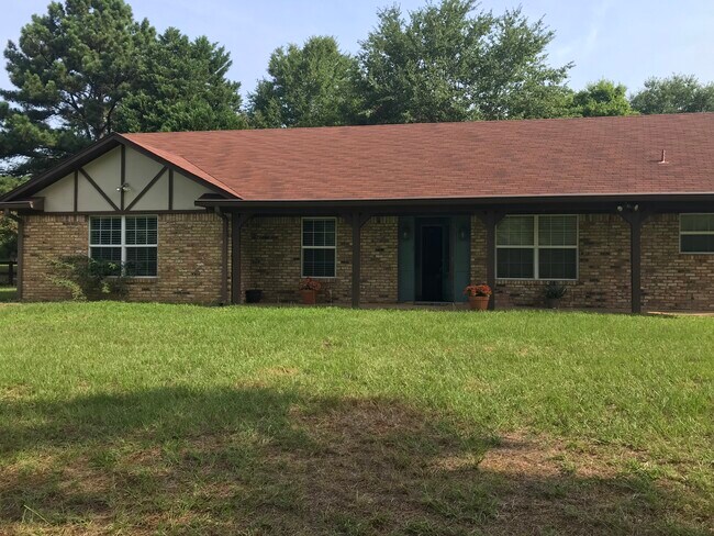 Foto del edificio - 1410 Jeff Davis Dr