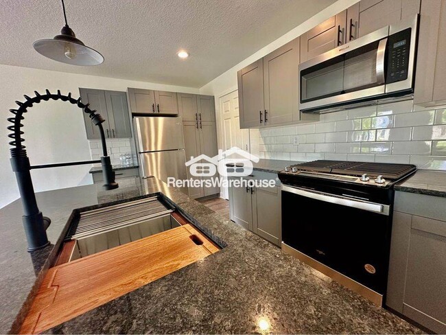 Foto del edificio - 2105 Willis Ave