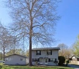 Building Photo - 531-B N Oak Grove Ave