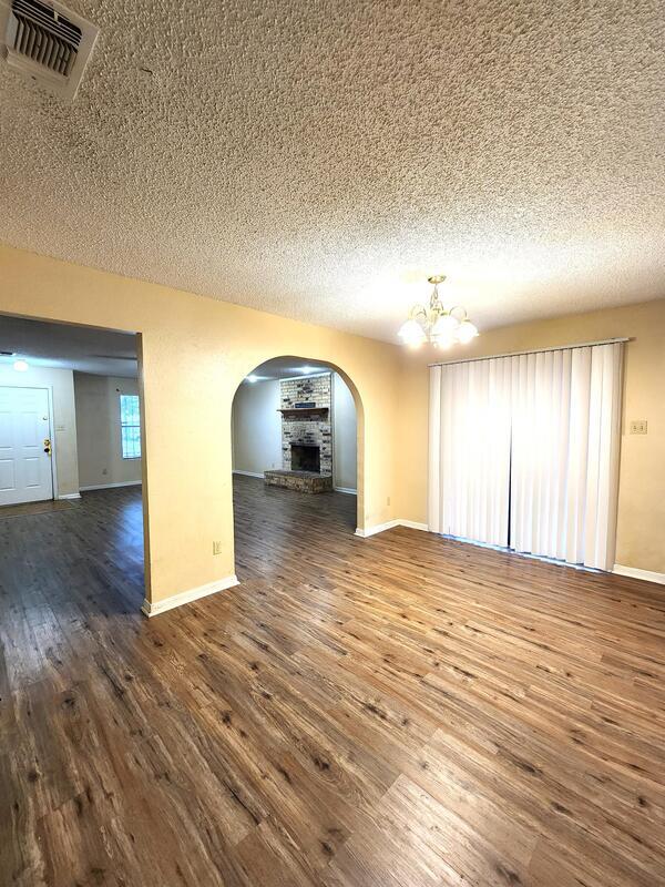 Building Photo - 3606 Bacon Ranch Rd