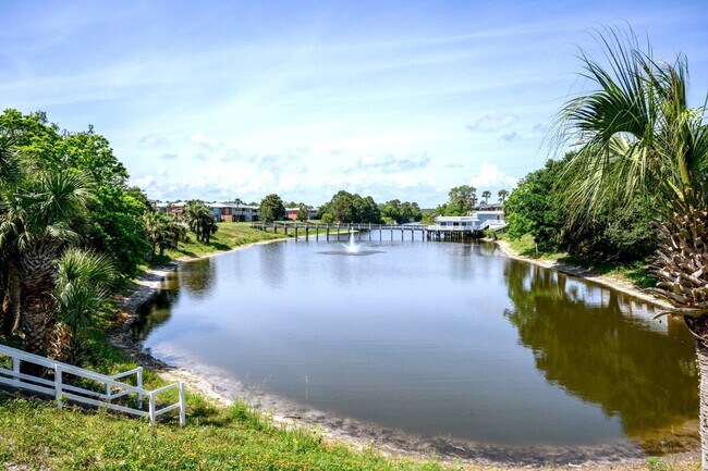 Foto del edificio - 4000 Gulf Terrace Dr