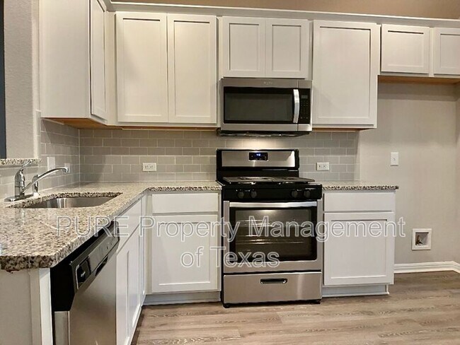 Building Photo - 1452 Fairhaven Gtwy