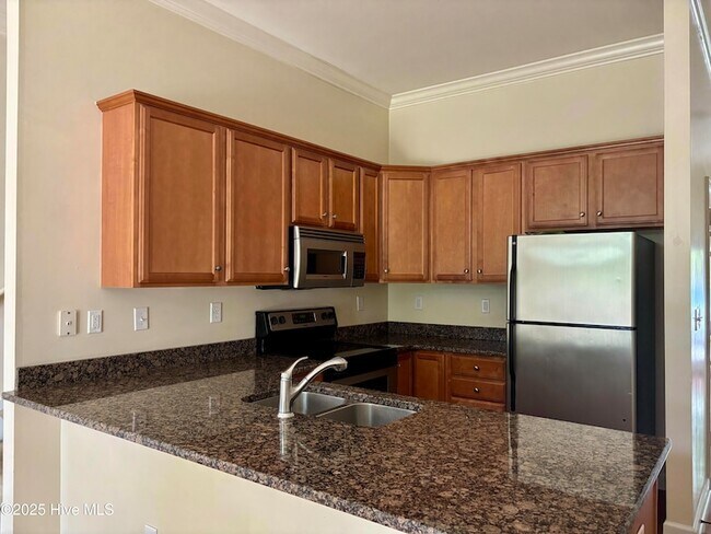 Foto del edificio - 1617 Shoreline Pl