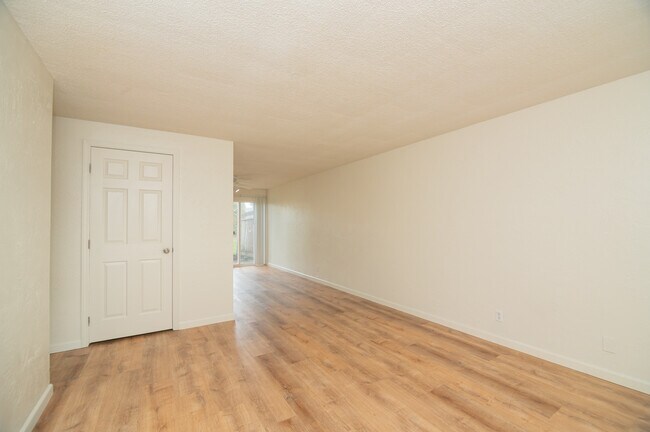 Building Photo - Village Park Apartments