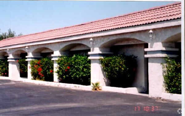 Primary Photo - The Courtyard