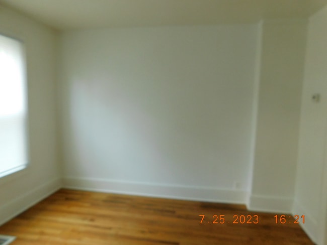 Building Photo - 144 Pingree Ave
