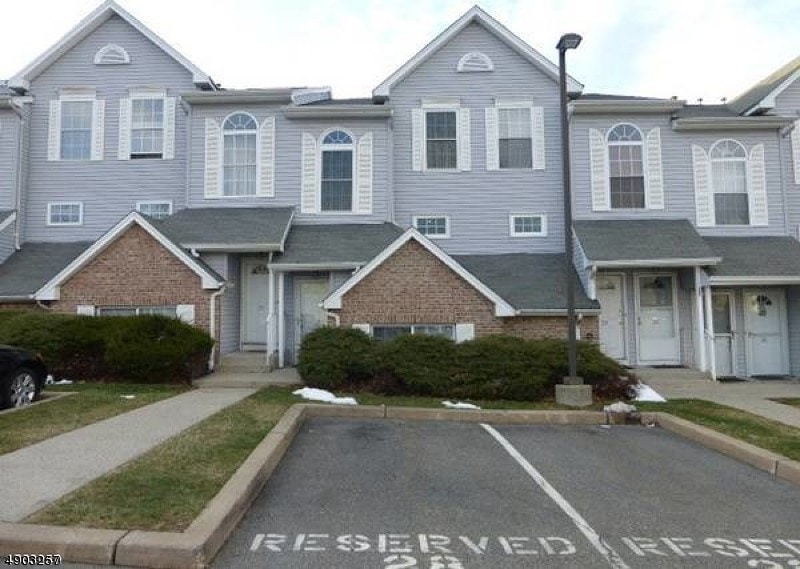 28 Victory Ct, Dover, NJ 07801 Townhome Rentals in Dover NJ