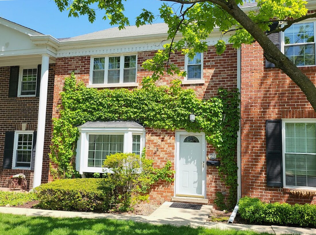 Foto principal - 5715 Sutton Pl