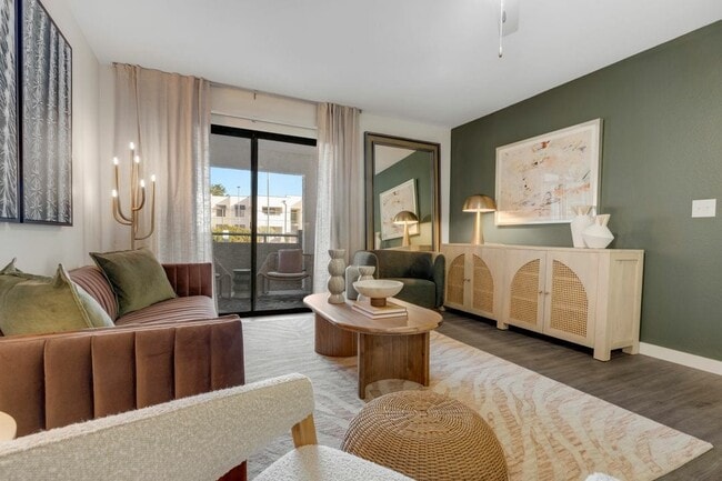 2 habitaciones, 2 baños, 938 pies cuadrados, sala de estar - Cortland Sun River