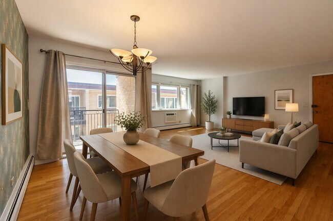 Foto del edificio - 3552 N Oleander Ave