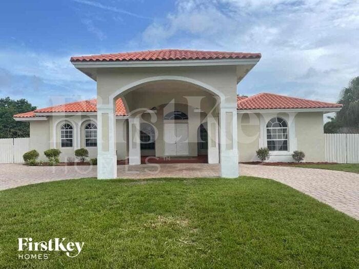 Foto principal - 16498 SW 288th Ln