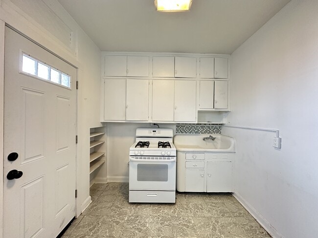 Foto del edificio - 4333 N Wolcott Ave