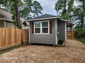 Building Photo - 12364 Andwood St