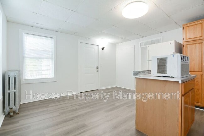 Building Photo - 109 Green St
