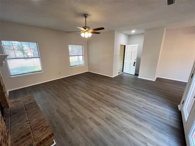Foto principal - 3909 Evergreen St