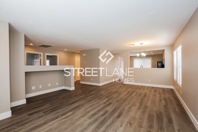 Foto del edificio - NOW OFFERING HALF OFF FIRST FULL MONTH!