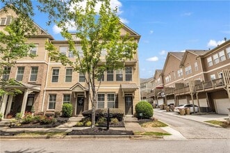 Building Photo - 501 Grove Field Ct NW