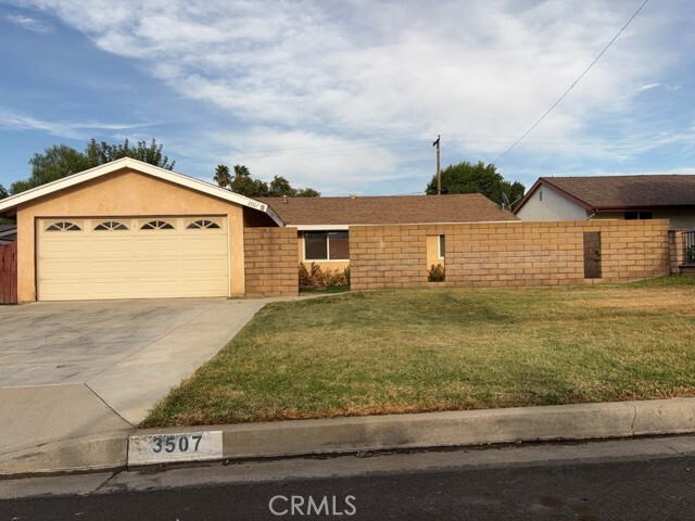 Foto principal - 3507 Briarvale St