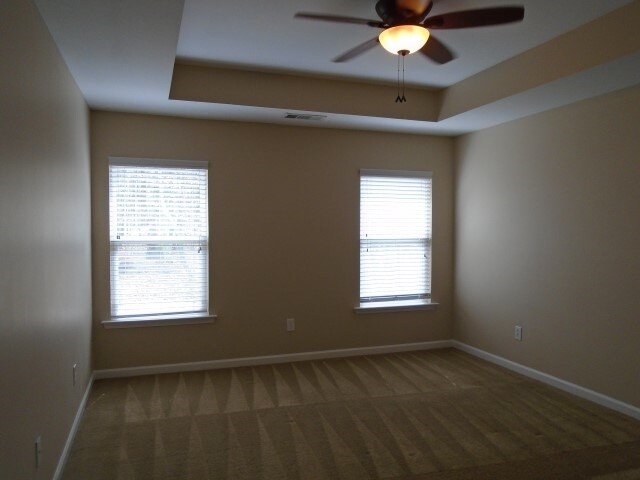 Building Photo - 211 Brookhaven Ct