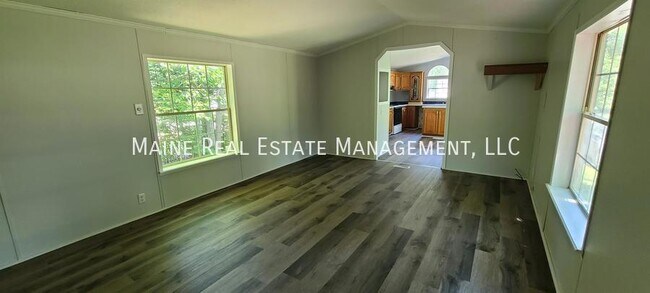 Building Photo - 62 Sweet Fern Dr