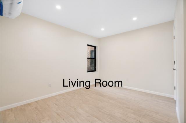 Foto del edificio - 1 bedroom in BROOKLYN NY 11235
