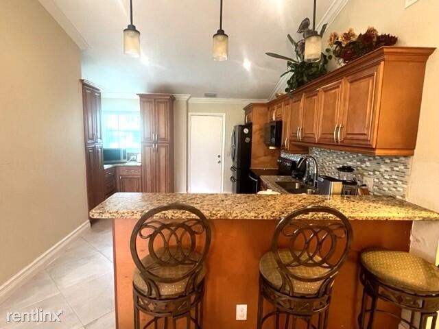 Foto del edificio - 3 br, 2 bath House - 2546 Canterbury Dr S