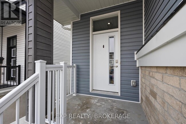 Building Photo - 120 Superior Dr