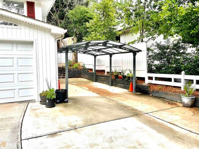 Foto del edificio - 164 Osner Dr NE