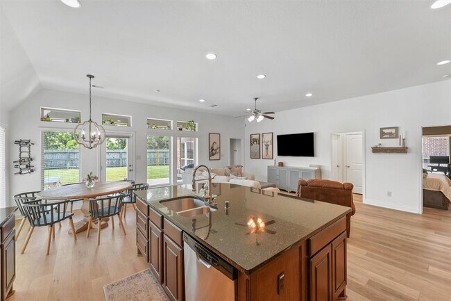 Foto del edificio - 28803 Crested Butte Dr