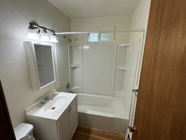 Foto del edificio - 926 James Ct