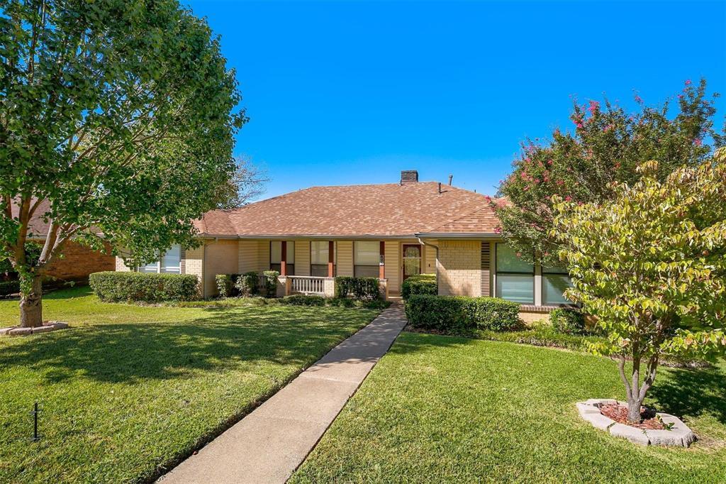 Primary Photo - 425 Rustic Ridge Dr