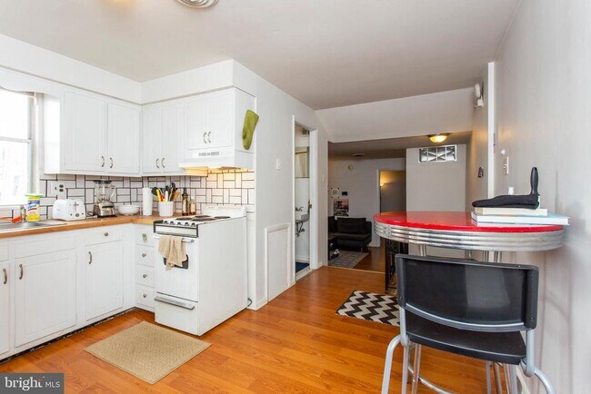 Foto del edificio - 2239 S 15th St