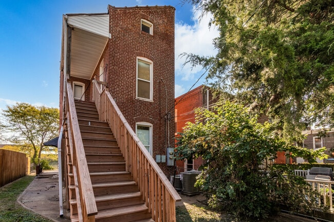Building Photo - 2857 S 18th St