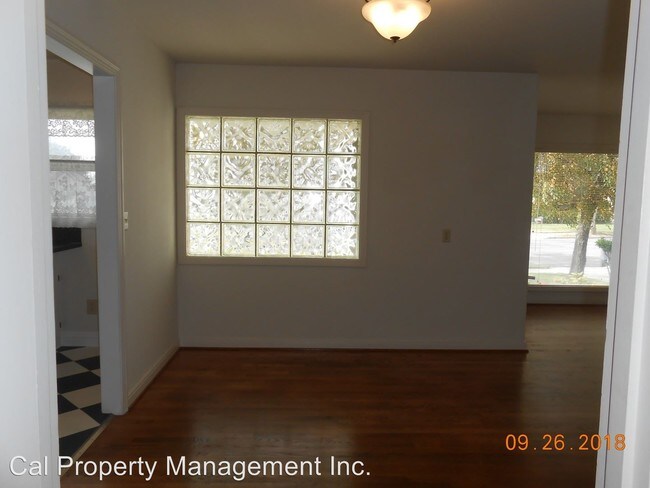 Building Photo - 2 br, 1 bath House - 238 TOYON AVE.