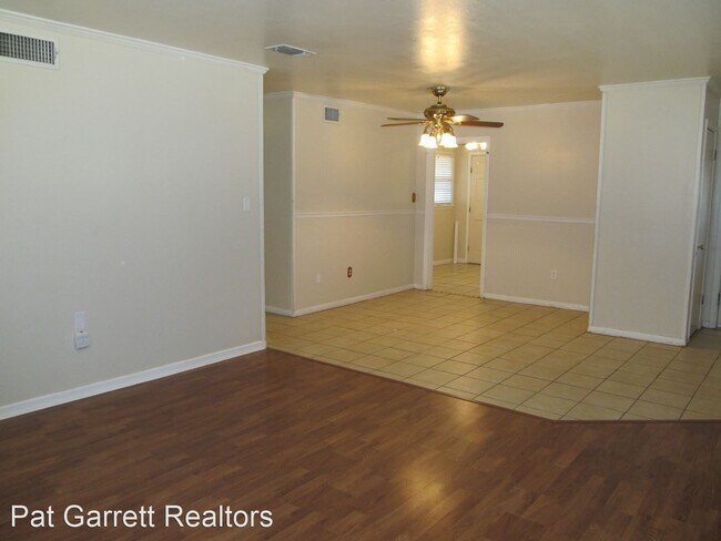 Building Photo - 3 br, 2 bath House - 2803 53rd Street