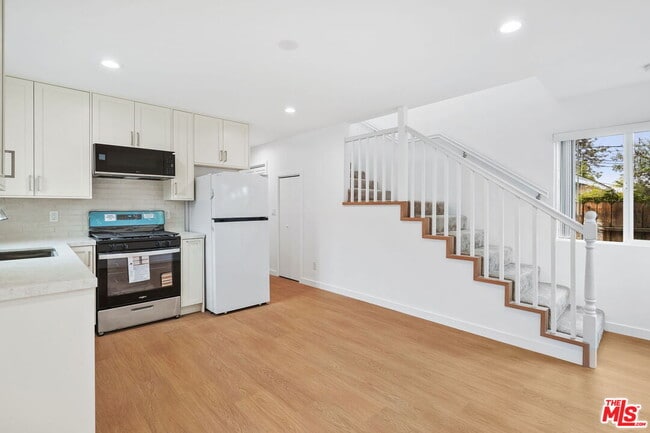 Foto del edificio - 2754 Dalemead St