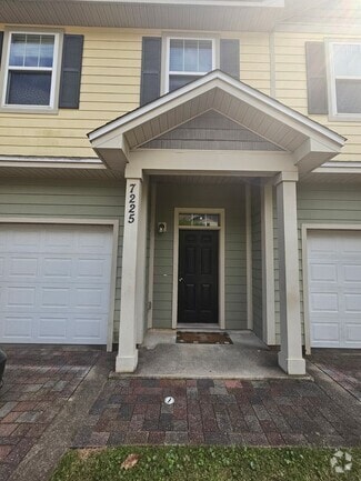 Building Photo - 7225 Quail Hollow Dr
