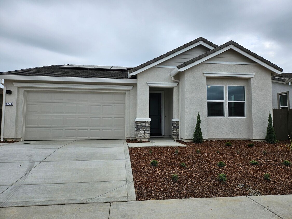 1779 San Simeon Cir, Plumas Lake, CA 95961 House Rental in Plumas