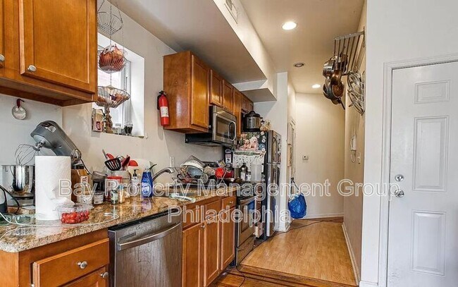 Foto del edificio - 4920 Cedar Ave