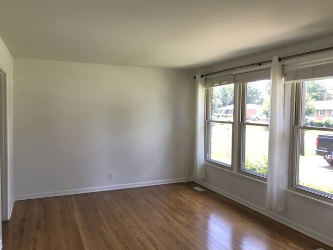 Foto del edificio - Excellent 2/1 in Desirable West Nashville!