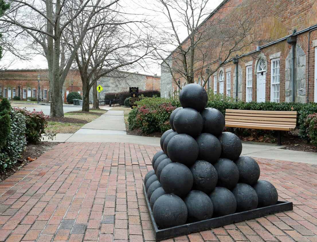 Bridgeport Apartments Rentals Hampton, VA