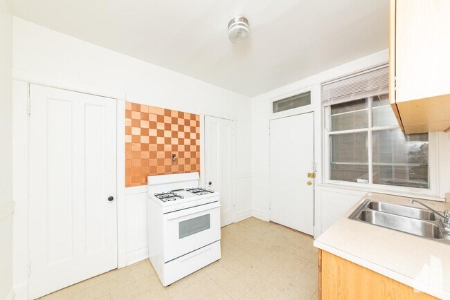 Foto del edificio - 1 bedroom in Chicago IL 60640