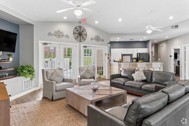 Lobby - Willow Creek Apartments
