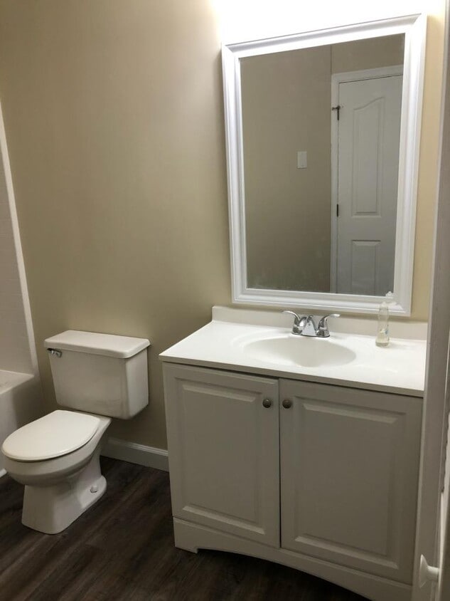 Bathroom - 9535 Bay Front Dr