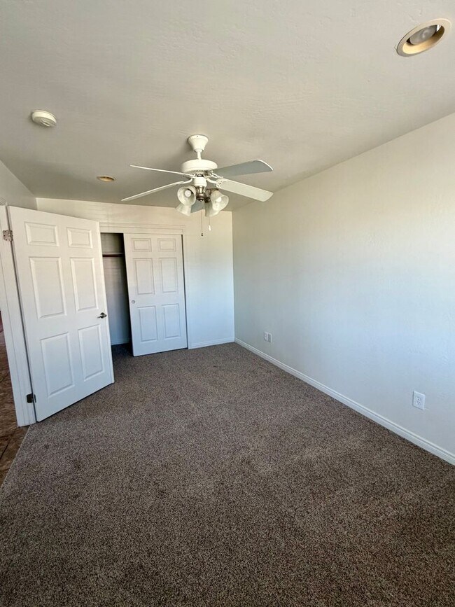 Foto del edificio - 118 Emerald Isle Way